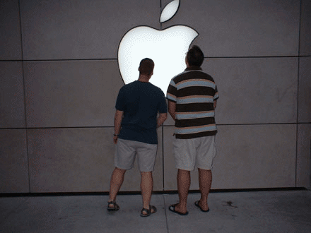 Apple Iphone 4 представлен официально