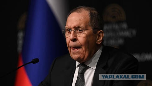 Видео удара по нефтеперерабатывающему заводу в Ростовской области