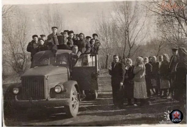 Фотографии из прошлого нашей страны – 102