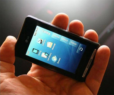 Apple Iphone вышел