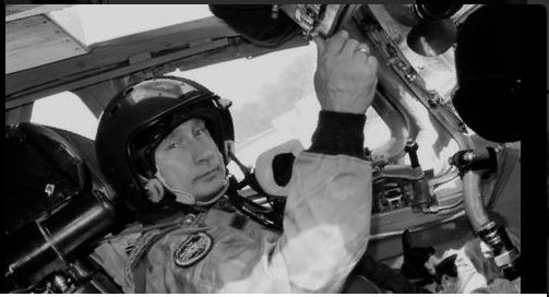 Видео пролета российских Су-24 над эсминцем «Дональд Кук»