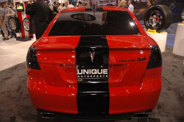 50 Cent's Pontiac G8 на автосалоне в Лас-Вегасе