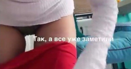 "- А все уже заметили... какое холодное лето в этом году?"