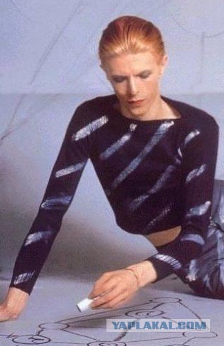 У гроба Папы Иоанна Павла II