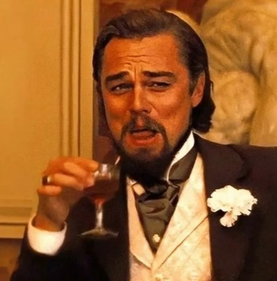 В детстве перед сном рассматривал