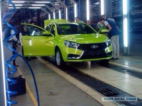 Предсерийные Lada Vesta и XRAY. Скоро в продажу!