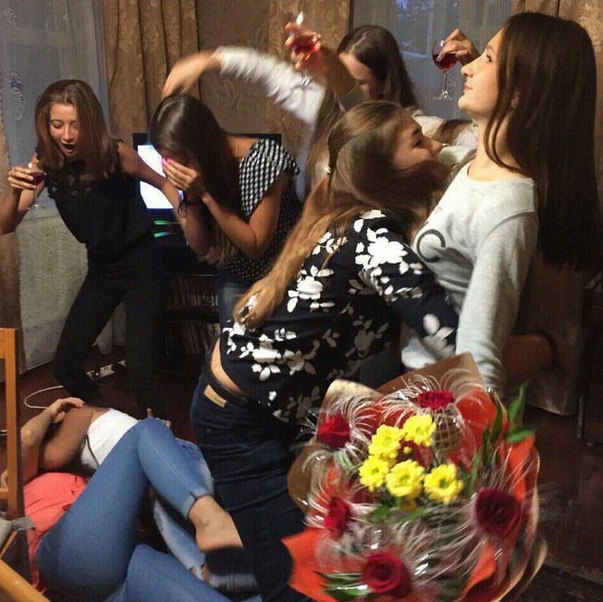 Ужасы и приколы из соцсетей 18+