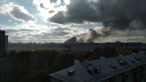 Масштабный пожар в Москве: горит торговый центр