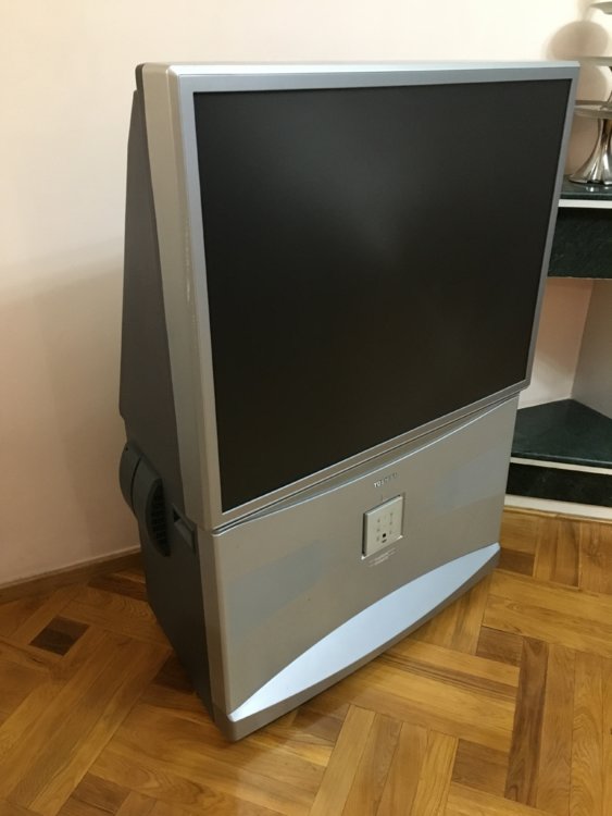 Сорок тысяч долларов за телевизор?