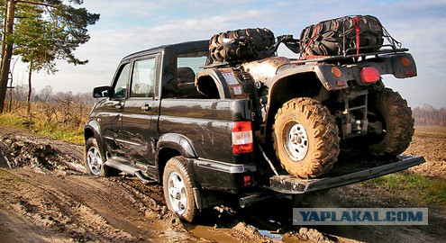 Гниющий UAZ Patriot и два отличных японца!