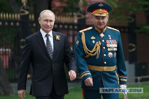 Шойгу заявил, что человечество движется к гибели
