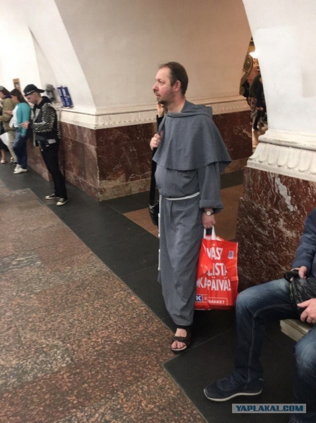Модники из российского метрополитена