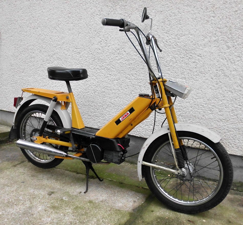 Ява Babetta 210