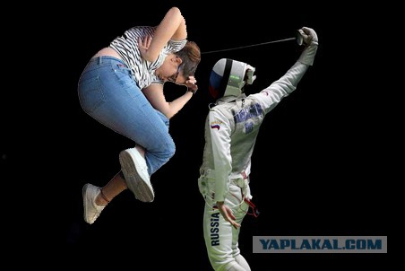 Фотожаба. Девушка просто уснула в кресле в универе
