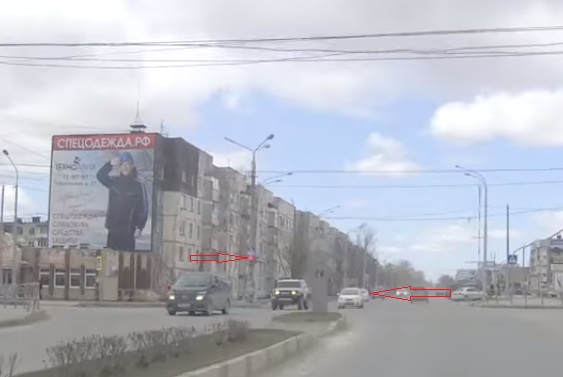 Любителям проскочить на "только-что включившийся" красный посвящается...