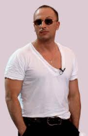 Драка в программе "Пусть говорят"