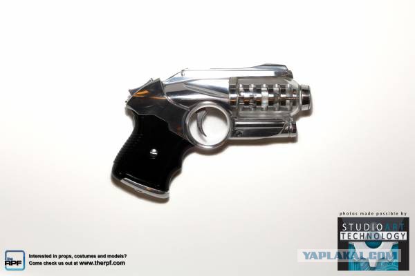 ...Попался на работе девайс.