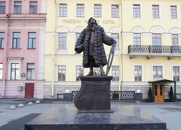 Какие прозвища дают памятникам в России