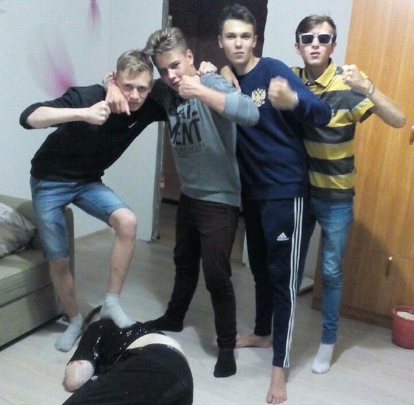 Ужасы и приколы из соцсетей 18+