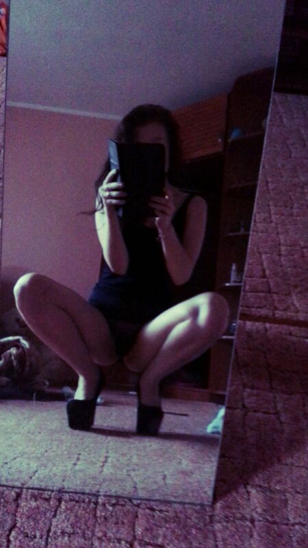 Приятные девушки из сети