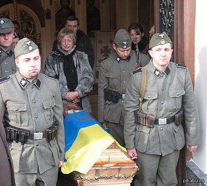 В Украине фашизма нет.