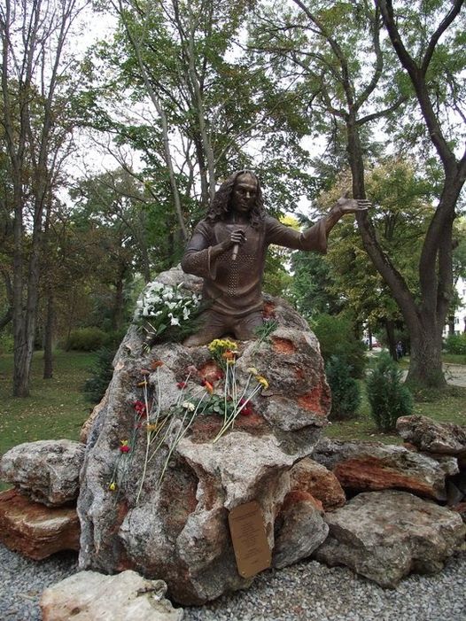 Рок сцена в лицах