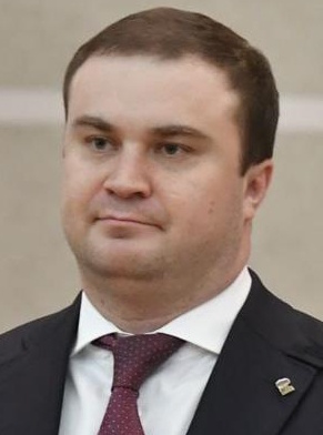 Рюкзаки для первоклашек стоимостью в 5 тыс рублей возмутили жителей Омска