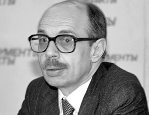Штраф за пересечение зебры в наушниках и с телефоном в руках хотят ввести в России