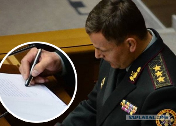 Министр обороны Гелетей сознательно лжет Порошенко