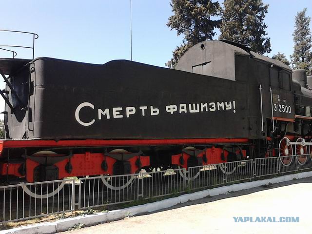 Фашизма по прежнему нет, ага
