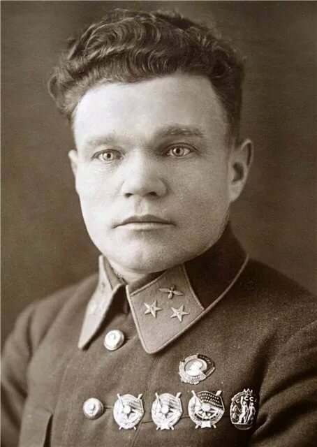 Два генерала. Две судьбы