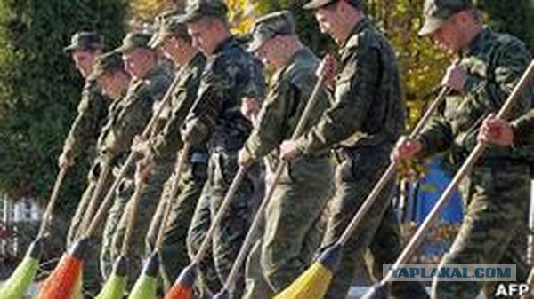 В Совфеде предложили вернуть в России двухлетнюю службу в армии по призыву