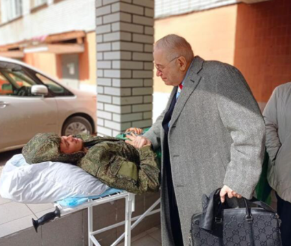 Ничего необычного, просто Анджелина Джоли пришла в кофейню во Львове