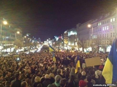 Рада проголосовала за вывод войск из Киева