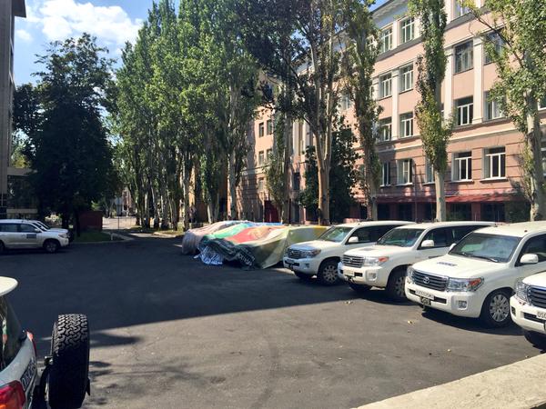 В Донецке подожгли машины ОБСЕ