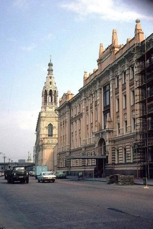 Москва и москвичи. Двадцатый век. 10.10.24