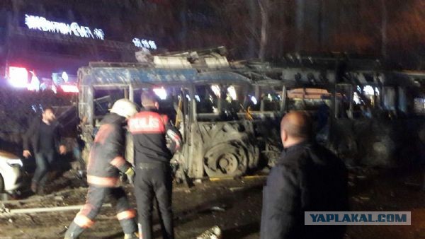 Сильный взрыв прогремел в центре Анкары