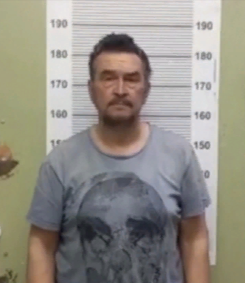 Жителю Свердловской области, угрожавшему мальчику из-за буквы Z на шапке, назначили штраф в 7 000 рублей