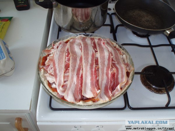 Трехкилограммовая пицца (14 фото)