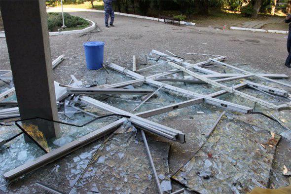 21 человек погибли и 50 пострадали в результате взрыва в колледже в Крыму