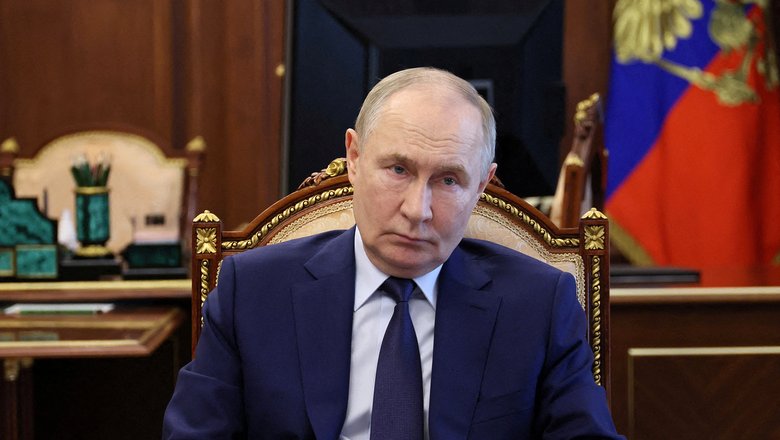 Снижение инфляции и безработица. О чем говорил Путин на совещании по экономике