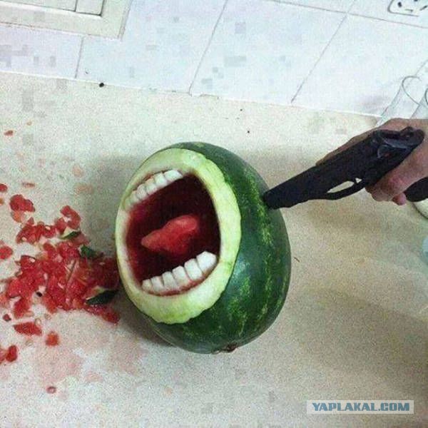 Кровь, кишки и всё разбрызгало