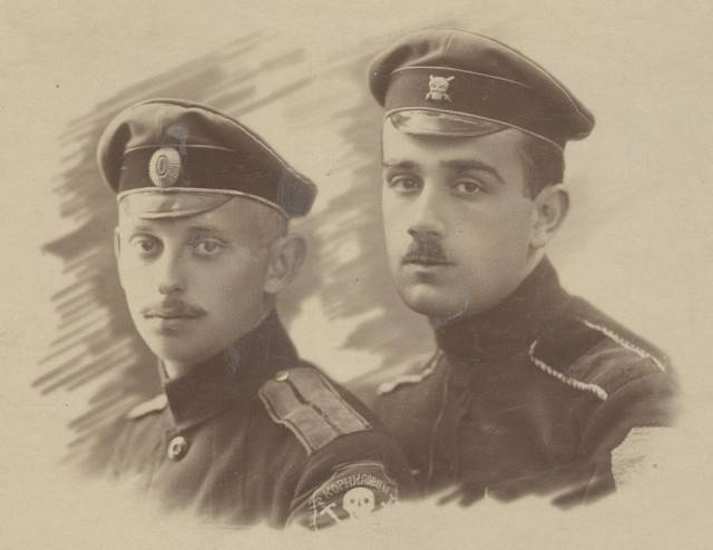 О черепе на рукаве и голове