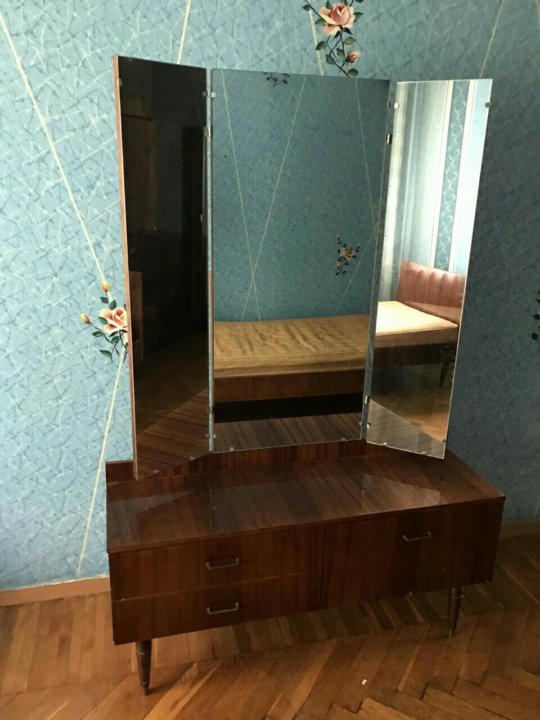 Замыкая круг, ты назад посмотришь вдруг...