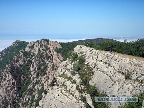 По майскому Крыму