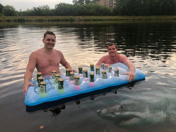 Фотожаба "Чуваки на отдыхе"