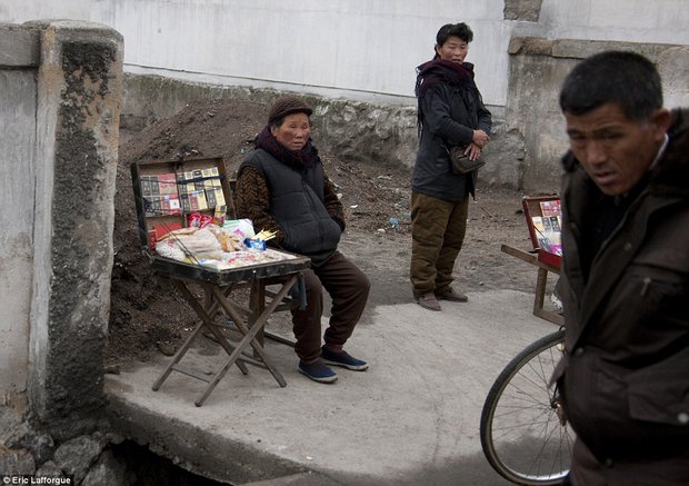 Что запрещено снимать в Северной Корее