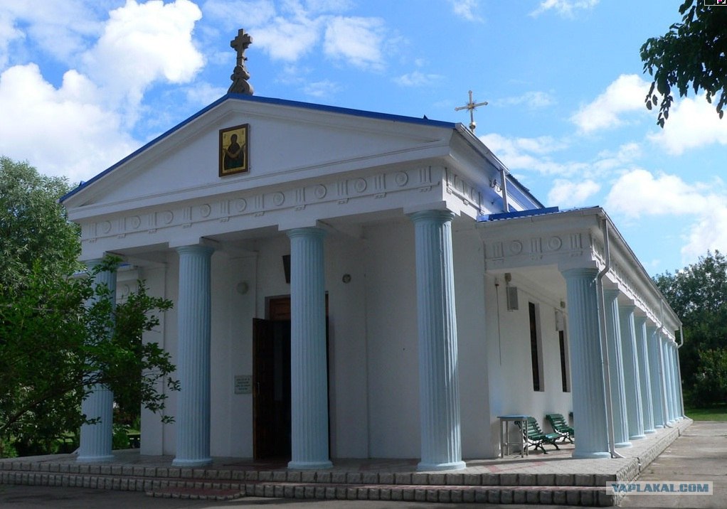 Тамань храм