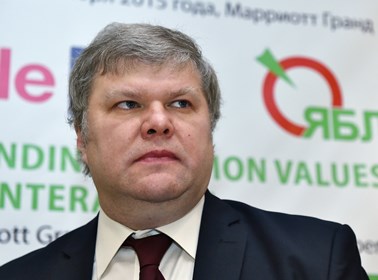 В Москве у Госдумы устроили стихийное шествие после выступления Собянина о поддержке реновации