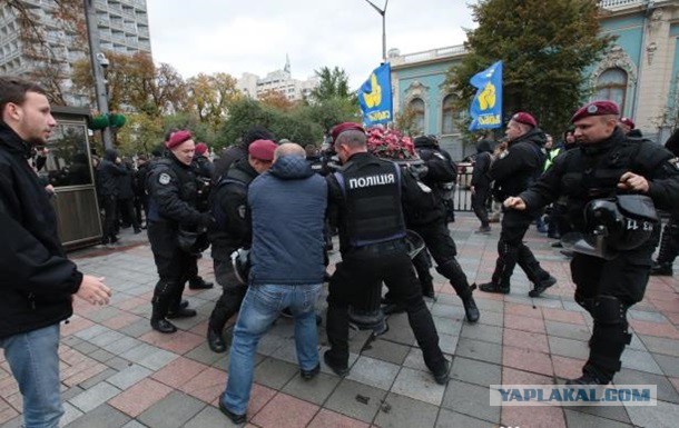 К Раде стянули полицию и Нацгвардию